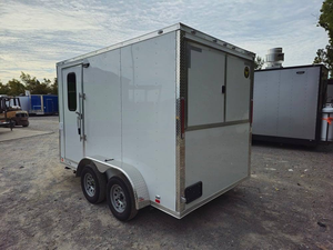 Remorque de restauration mobile blanche 7x12 avec toit en V, entièrement équipée, pour la vente de pizzas, à vendre - Product Image 2