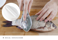 Couteaux de cuisine en gros Tik Tok, brosse rapide pour enlever les écailles de poisson, éplucheur facile à utiliser, grattoir à écailles pour nettoyer le poisson