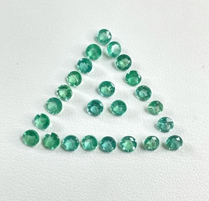 Esmeralda Zambiana 100% Natural, Corte Redondo de 3.5-4.5mm, 42.05 Quilates, Color Verde Medio, Gema Suelta para Joyería al Mejor Precio - Product Image 1