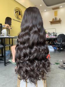Perruque d'extension de cheveux Remy vietnamiens vierges ondulés, fabriquée à la machine, sans colle, pré-épilée, avec dentelle, sans produits chimiques, à trame unique - Product Image 2