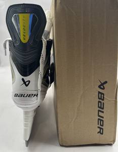 Venta de Fábrica Patines de Hockey sobre Hielo Baueers Vapoors Flylite Talla Senior 10 Fit 2 - Product Image 3