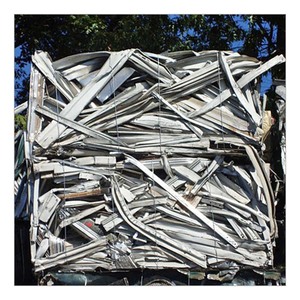 Surface propre ferraille d'aluminium 6063 pour une utilisation dans la fabrication d'alliages industriels, la fusion et la coulée de composants de construction - Product Image 1