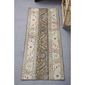 Tapis en laine Beige classique 1.8x4.1 pieds Patchwork Design support en Latex pour décor de salon technique de tissage modèle numéro tapis de chambre - Product Image 1