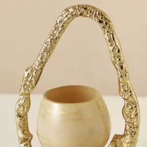 Portavelas de alambre metálico dorado Target World para velas votivas, hecho a mano para Navidad - Product Image 4