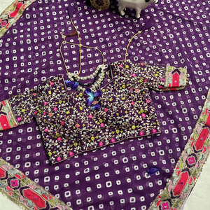 Sari de ropa de fiesta de diseñador con impresión digital y trabajo de secuencia de codificación de encaje - Product Image 2