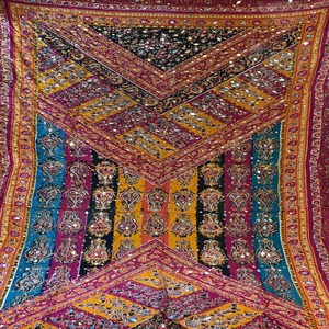 Châle en soie fait main de luxe indien pakistanais pour femmes travail de miroir lourd foulards et châles ethniques brodés sur le prix de vente entier - Product Image 2