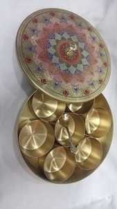 Boîte à épices en métal cuivré pour les maisons indiennes boîte à épices en métal design avec finition polie miroir boîte à épices en métal à bas prix - Product Image 4