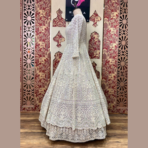 Elegante Mauve Indo Western Lehenga con Dori Work & Diamond Highlights para una mirada real y elegante en bodas y eventos especiales - Product Image 3
