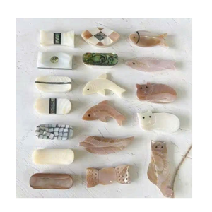 Mother Pearl Seashell Design Chopstick Rest Best-seller Turbo Shell Knife Rest Cigar Rest Prix pour les restaurants et les hôtels. - Product Image 3