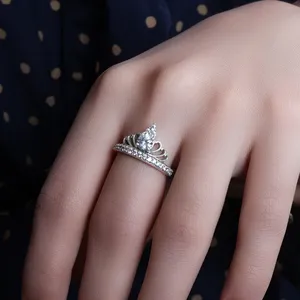 Bague en argent 925 en forme de couronne avec diamants, alliance de fiançailles pour femme, sertissage pavé, style romantique, bijoux fins - Product Image 2