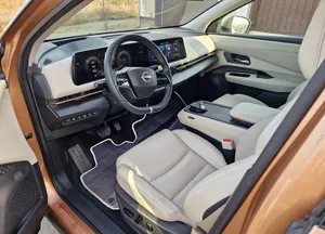 2022 N-i-s-s-a-n A-r-i-y-a I véhicule électrique faible kilométrage et prix abordable en stock prêt à l'expédition - Product Image 5