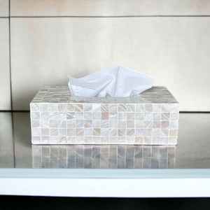 Personnalisez le couvercle de boîte à mouchoirs en tissu incrusté fait à la main et accrocheur le plus vendu dans la salle de bain et la cuisine de l'usine du Vietnam - Product Image 2