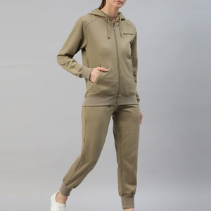 Survêtement de bonne qualité pour femmes Survêtement haut de gamme pour femmes Survêtement avec logo personnalisé Survêtement léger pour femmes à bas prix - Product Image 3