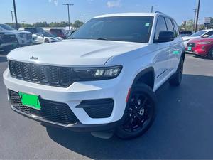 Jee-p Grand Cherokee Altitude X Sport d'occasion propre, modèle 2024 - Product Image 2