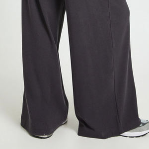 Tenue décontractée et tendance pour femmes avec logo personnalisable / Manches longues et col rond, design décontracté avec taille élastique - Product Image 6