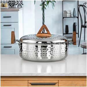 Gran Venta de cazuela de acero inoxidable con mango de madera elegante calentador de alimentos y cazuela a un precio asequible - Product Image 1