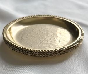 Lot de 5 sous-verres ronds en laiton durables faits à la main avec motif corde torsadée, tapis et supports artisanaux (Style moderne) - Product Image 5
