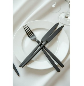 Couverts en acier inoxydable fini noir, essentiels de salle à manger de luxe qui redéfinissent la classe, la beauté et la perfection quotidienne - Product Image 6