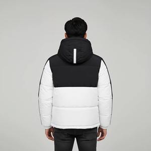 Chaqueta Acolchada de Invierno para Hombre, con Capucha y Cuello Alto, Diseño en Dos Tonos Blanco y Negro - Product Image 2