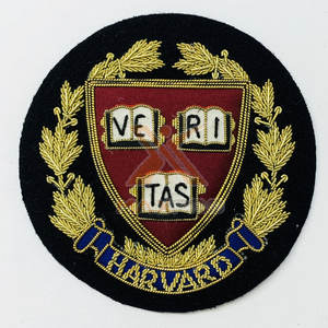 Insignias Bordadas a Mano de Color Sólido de Alta Calidad, Gran Venta 2026, Insignias Bordadas a Mano Ligeras - Product Image 1