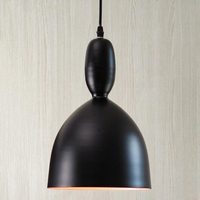 Lampe suspendue à suspension en métal au design unique pour la décoration de bar à la maison d'hôtel Lampe suspendue à suspension en fer métallique