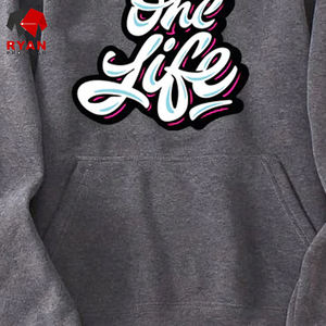 Sweat à capuche personnalisé avec logo frontal pour homme, prêt pour l'hiver, respirant, en tissu polaire polyester/coton - Product Image 3