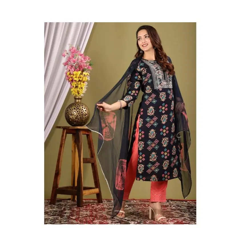 Özel tasarım ile kontrast Dupatta ile Womens için özel en kaliteli hint Pakistan Salwar Kameez