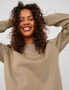 Long Sleeve <b>Tops</b> for Women High Quality <b>Winter</b> Fleece Sweat Shirt with Custom Brand Designing and Printing on Wholesale Price - Product Image 4
