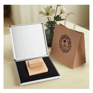 Timbri in legno personalizzati per regali promozionali e aziendali - Product Image 1