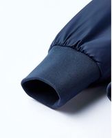 Hiver chaud couleur bleu marine hommes Slogan broderie patché détail Borg col de fourrure hiver style piolet manteau vestes