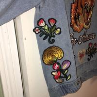 Veste en jean épaisse coupe-vent écologique personnalisée avec patchs déchirés, logo brodé sur mesure, col montant, idéale pour l'hiver