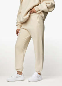 Ensemble sweat-shirt et pantalon décontracté imprimé pour femmes en gros, respirant, 100% coton molletonné, écologique, fabriqué au Pakistan - Product Image 4