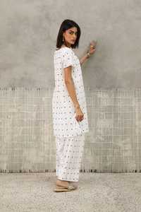 Fabricant professionnel de robes décontractées d'été pour dames et filles avec décoration en dentelle - Product Image 3