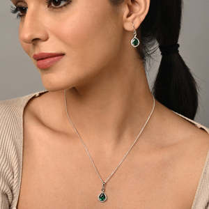 Parure de bijoux raffinée Jino Green en argent avec zircon taille poire et diamant pour mariages et fêtes, idéale pour les mariages et les cadeaux - Product Image 3