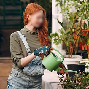 Gants de jardinage imperméables en nitrile pour femmes en gros, résistants aux épine et à la chaleur, tailles et couleurs personnalisables - Product Image 5