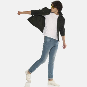 Veste de cowboy en denim simple pour hommes, manches longues, haut noir 100% coton adapté à l'hiver, vente en gros - Product Image 2