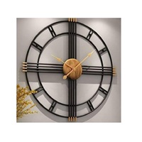 Horloge murale en laiton en métal à la mode pour décoration murale salon Hall cadeau de luxe montre murale légère faite à la main avec finition haute