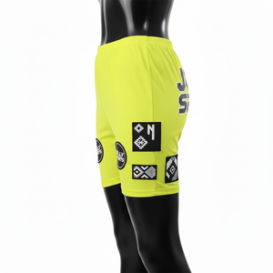 Shorts deportivos para mujer, tela premium de poliéster y spandex GSM, color amarillo neón, logotipo de silicona termoadhesivo, ajuste activo. - Product Image 3