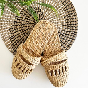 Zapatillas de casa ecológicas, sandalias cerradas de jacinto de agua, sandalias de precio económico. - Product Image 5