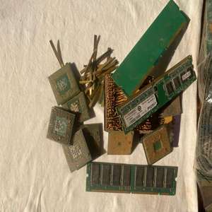 Livraison rapide, qualité supérieure, déchets de CPU en céramique usagés, fournisseur en gros fiable en ligne aujourd'hui pour les processeurs AMD, serveur - Product Image 3