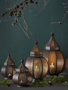 Vintage Style Decorative Metal <b>Lantern</b> Perfect For Wedding Festival And Diwali Decoration With Candle Light Ambience - Product Image 6