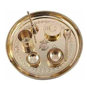 Articles décoratifs en laiton Pooja pour cadeau pour la décoration meilleure vente en laiton Pooja Thali Set 7 pièces cadeau occasionnel indien - Product Image 3