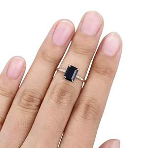 Bague pour femme en argent sterling 925, pierre précieuse en onyx noir naturel, pierre de naissance de décembre, bijoux délicats et minimalistes faits à la main - Product Image 1