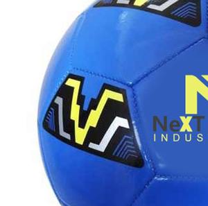 Ballon d'entraînement de football en matériau PU à des fins d'entraînement avec conception personnalisée et logo personnalisé par Next Tech Industries - Product Image 4