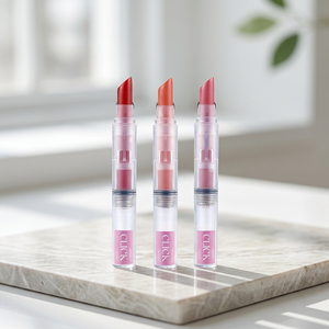 Bálsamo Labial Hidratante Vibrante Color Coral con Tapa Automática y Efecto Voluminizador para Labios Carnosos y un Acabado Brillante y Suave - Product Image 1