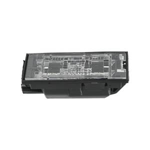 Eclairage de plaque d'immatriculation pour Renault Laguna 2, 3, Master 2 - Product Image 1