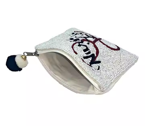 Nurse Life Seed Monedero con cuentas Bolsa de regalo de maquillaje Mujeres y niñas Almacenamiento de cierre de cremallera elegante por MD HANDICRAFTS - Product Image 4