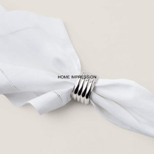 Rond de serviette en métal avec forme accrocheuse pour décor de table de restaurant et d'hôtel Rond de serviette de meilleure qualité Taille personnalisée Arrivée à chaud - Product Image 4