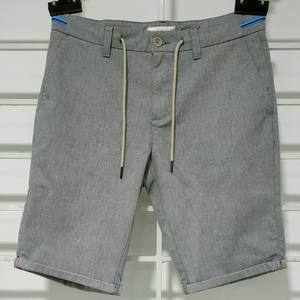 กางเกงขาสั้นผ้าฝ้าย100% สำหรับผู้ชายผ้าด๊บบี้สีทึบทรงลำลองสไตล์ลำลองเส้นด้ายย้อมสำหรับฤดูร้อนดีไซน์ตามสั่ง - Product Image 1