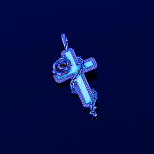 Colgante de Aleación Chapado en Oro con Diamantes Estilo Urbano Personalizado - Product Image 2